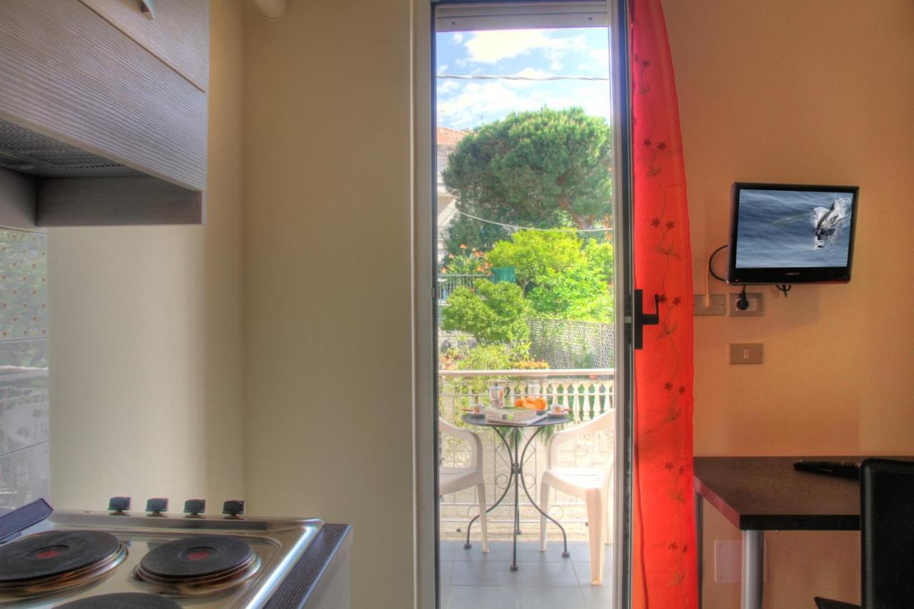 Residence Bellevue Apartments Pietra Ligure Zewnętrze zdjęcie