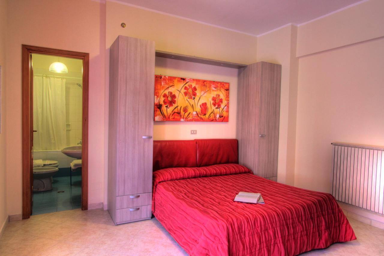 Residence Bellevue Apartments Pietra Ligure Zewnętrze zdjęcie